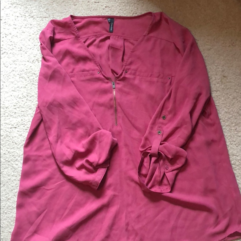 Maurices shirt